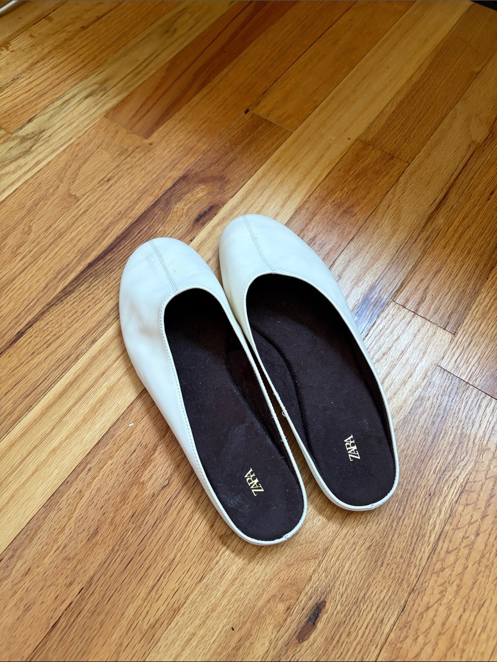 Zara Off-White Leather Ballet Flats